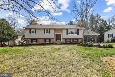 9346 Furrow Ct, Ellicott City, MD 21042