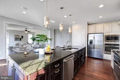 Kitchen - 9910 Flora Ct, Laurel, MD 20723 photo 5 of 7