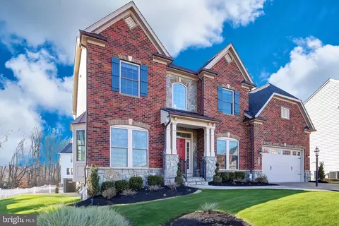 Exterior - 9910 Flora Ct, Laurel, MD 20723 photo 2 of 11
