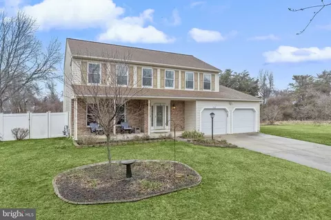 8365 Chestnut Farm Ln, Ellicott City, MD 21043