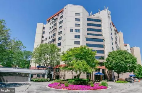 10001 Windstream Dr #606, Columbia, MD 21044
