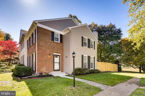 11060 Berrypick Ln, Columbia, MD 21044