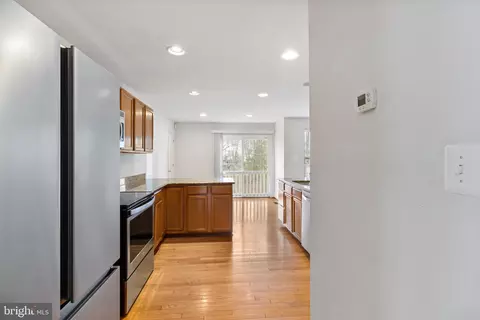 Kitchen - 9410 Hidden View Ln, Laurel, MD 20723 photo 4 of 5