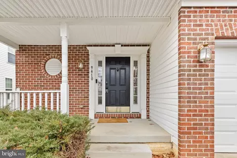 Exterior - 9410 Hidden View Ln, Laurel, MD 20723 photo 3 of 7