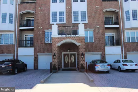 7315 Brookview Rd #205, Elkridge, MD 21075