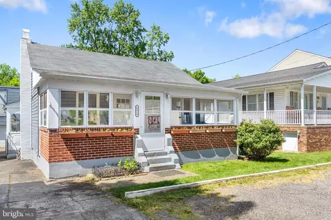 6414 Harthorn Ave, Elkridge, MD 21075