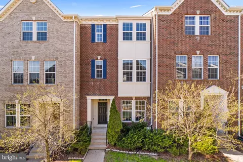 7016 Joann Khan Dr, Elkridge, MD 21075
