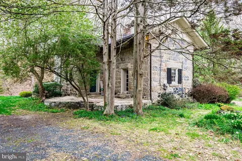 4336 New Cut Rd, Ellicott City, MD 21043