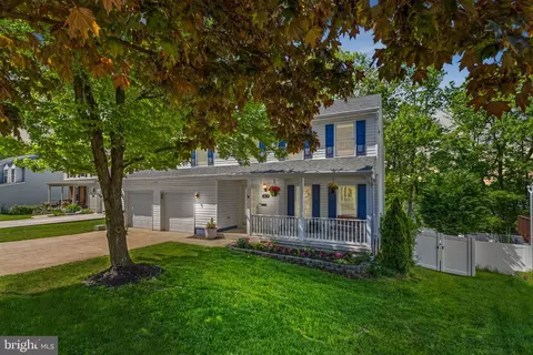 8032 Nightwind Ct, Elkridge, MD 21075