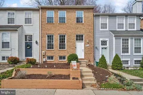 8839 Stonebrook Ln, Columbia, MD 21046
