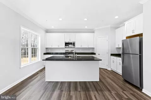 9121 Giddings Crossing Rd, Laurel, MD 20723 photo 7