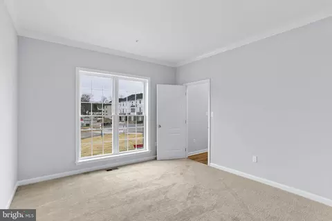 9121 Giddings Crossing Rd, Laurel, MD 20723 photo 10