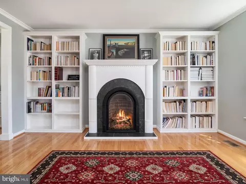 Living - 6007 River Birch Ct, Hanover, MD 21076 photo 1 of 3