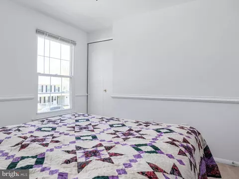 Bedroom - 6007 River Birch Ct, Hanover, MD 21076 photo 7 of 9