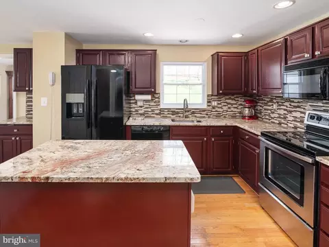 Kitchen - 6007 River Birch Ct, Hanover, MD 21076 photo 1 of 4