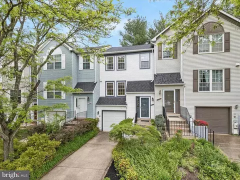 4716 Leyden Way, Ellicott City, MD 21042