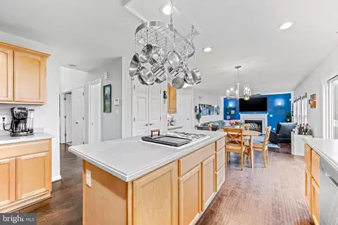 Kitchen - 6001 Florey Rd, Hanover, MD 21076 photo 1 of 7