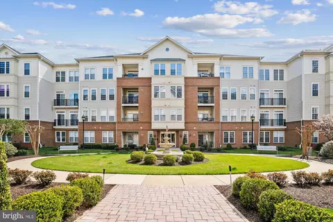 2530 Kensington Gdns #102, Ellicott City, MD 21043