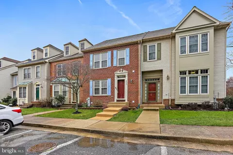 6203 Knolls Ct S, Elkridge, MD 21075
