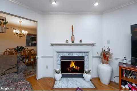 8741 Birkenhead Ct, Laurel, MD 20723