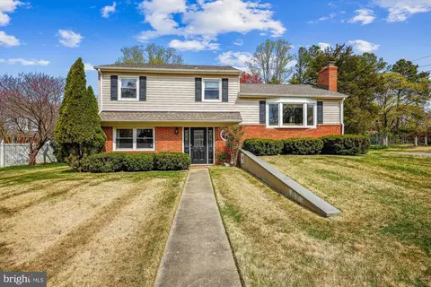 9118 Jefferson St, Savage, MD 20763