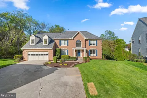 10215 Brightstone Pl, Ellicott City, MD 21042