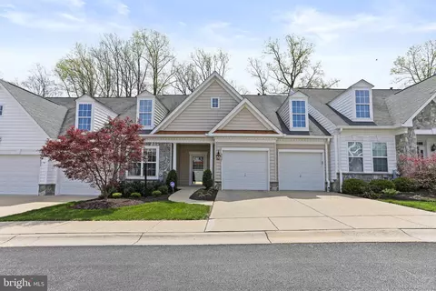 8627 Vast Rose Dr #11, Columbia, MD 21045