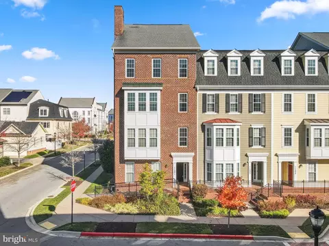 11201 Chase St #60, Fulton, MD 20759