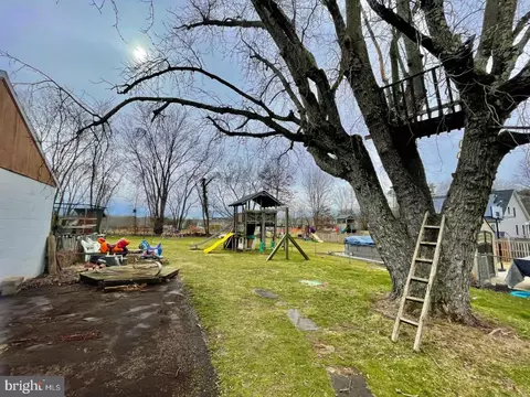 View/Area - 10159 High Ridge Rd, Laurel, MD 20723 photo 2 of 3