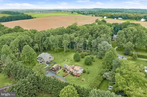 16489 Frederick Rd, Woodbine, MD 21797