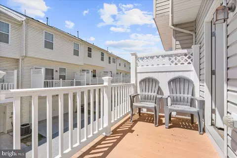 Exterior - 8034 Wright Pl #99, Jessup, MD 20794 photo 2 of 8