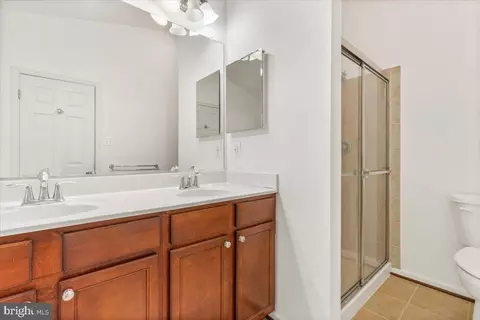 Bath - 8034 Wright Pl #99, Jessup, MD 20794 photo 1 of 2