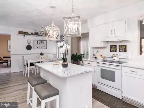 Kitchen - 6440 Skipton Dr, Hanover, MD 21076 photo 3 of 5