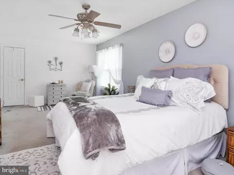 Bedroom - 6440 Skipton Dr, Hanover, MD 21076 photo 9 of 12