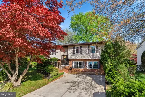 5352 Old Stone Ct, Columbia, MD 21045