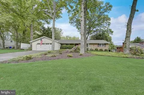 9032 Overhill Dr, Ellicott City, MD 21042