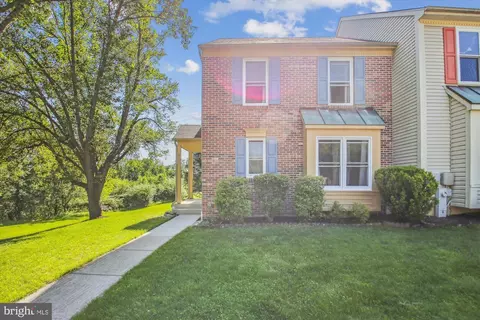8791 Manahan Dr, Ellicott City, MD 21043