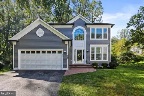 4616 Terry Dr, Ellicott City, MD 21043