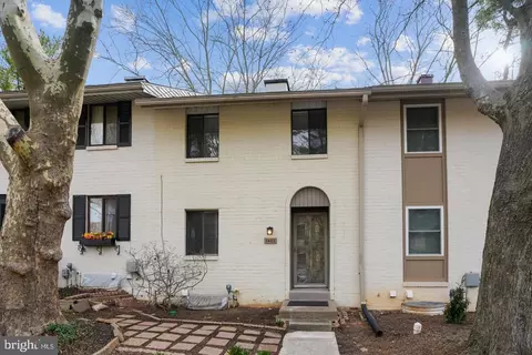 5433 Endicott Ln, Columbia, MD 21044