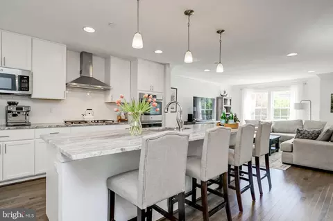 12220 Sleepy Horse Ln, Columbia, MD 21044