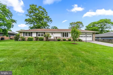 3717 Macalpine Rd, Ellicott City, MD 21042