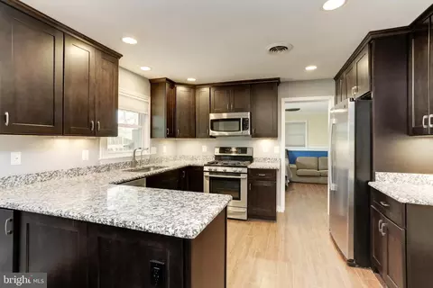 12573 Scaggsville Rd, Highland, MD 20777