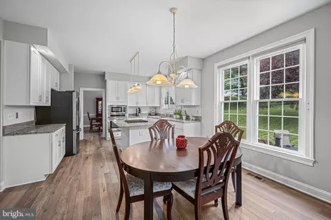 10312 Winners Circle Way, Laurel, MD 20723 photo 7