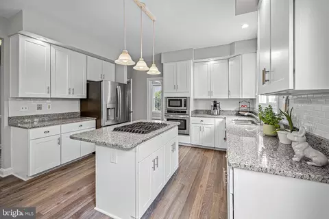 10312 Winners Circle Way, Laurel, MD 20723 photo 5