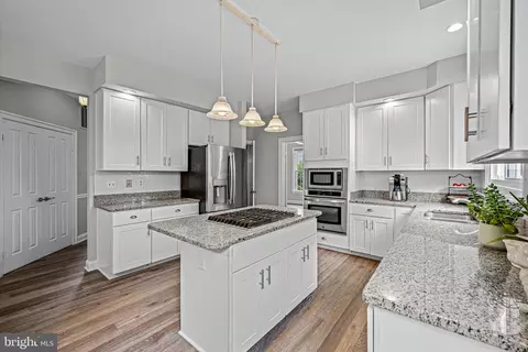 10312 Winners Circle Way, Laurel, MD 20723 photo 6