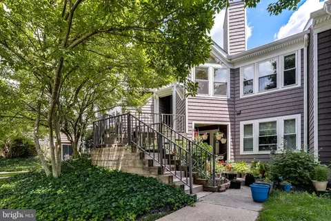 7918 Mayfair Cir #A, Ellicott City, MD 21043
