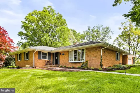 9209 Dunloggin Rd, Ellicott City, MD 21042
