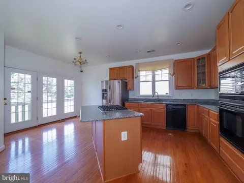 Kitchen - 8629 Saddleback Pl, Laurel, MD 20723 photo 11 of 11