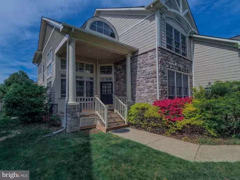 Exterior - 8629 Saddleback Pl, Laurel, MD 20723 photo 1 of 4