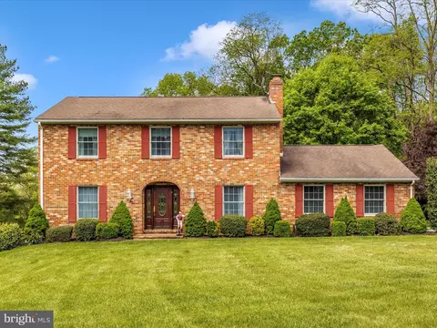 2410 Mullinix Mill Rd, Mount Airy, MD 21771